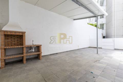 Apartamento T3 Arrendamento em Santarém (Marvila), Santa Iria da Ribeira de Santarém, Santarém (São Salvador) e Santarém (São Nicolau),Santarém