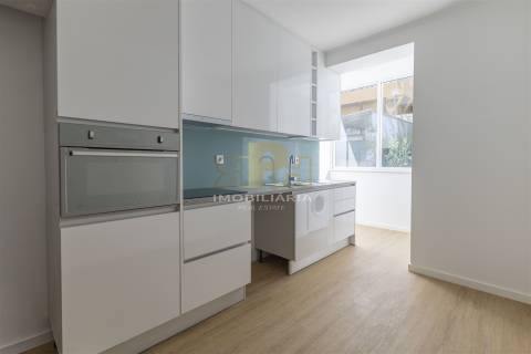 Apartamento T3 Arrendamento em Santarém (Marvila), Santa Iria da Ribeira de Santarém, Santarém (São Salvador) e Santarém (São Nicolau),Santarém