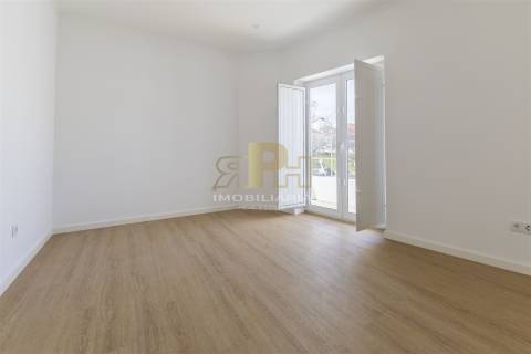 Apartamento T3 Arrendamento em Santarém (Marvila), Santa Iria da Ribeira de Santarém, Santarém (São Salvador) e Santarém (São Nicolau),Santarém