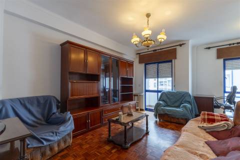 Apartamento T3 Venda em Santarém (Marvila), Santa Iria da Ribeira de Santarém, Santarém (São Salvador) e Santarém (São Nicolau),Santarém