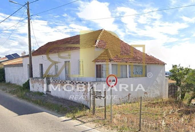 Moradia T2+1 Venda em São Vicente do Paul e Vale de Figueira,Santarém