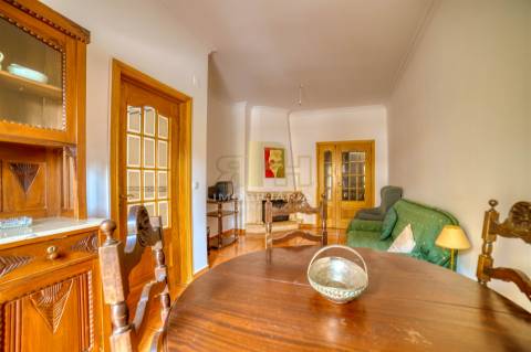 Apartamento T1+2 Arrendamento em Santarém (Marvila), Santa Iria da Ribeira de Santarém, Santarém (São Salvador) e Santarém (São Nicolau),Santarém