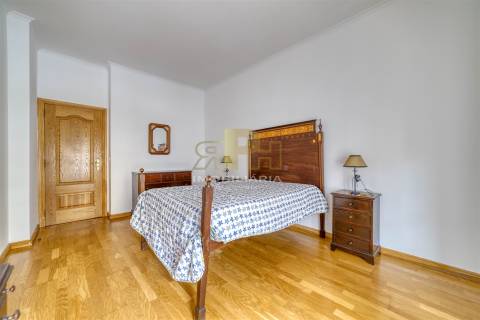 Apartamento T1+2 Arrendamento em Santarém (Marvila), Santa Iria da Ribeira de Santarém, Santarém (São Salvador) e Santarém (São Nicolau),Santarém