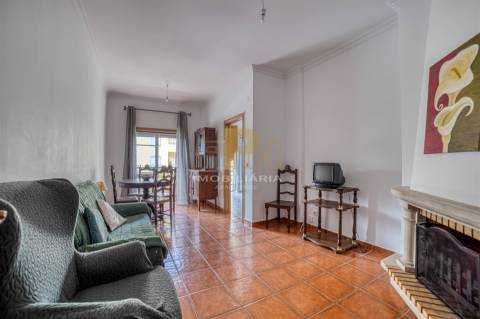Apartamento T1+2 Arrendamento em Santarém (Marvila), Santa Iria da Ribeira de Santarém, Santarém (São Salvador) e Santarém (São Nicolau),Santarém