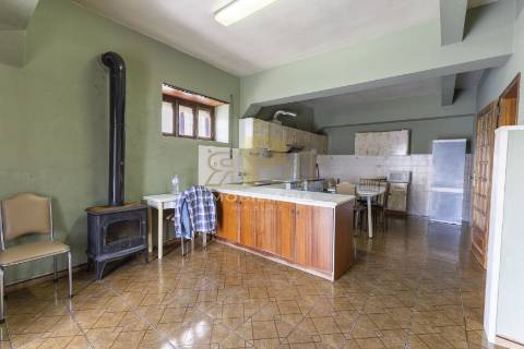 Moradia T5 Venda em Alcanede,Santarém