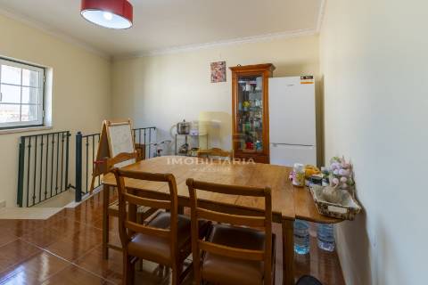 Moradia T3 Venda em Santarém (Marvila), Santa Iria da Ribeira de Santarém, Santarém (São Salvador) e Santarém (São Nicolau),Santarém