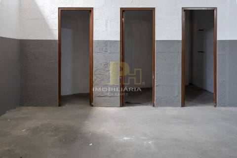 Garagem  Arrendamento em Santarém (Marvila), Santa Iria da Ribeira de Santarém, Santarém (São Salvador) e Santarém (São Nicolau),Santarém