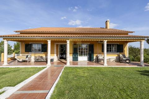 Moradia T3+2 Venda em Manique do Intendente, Vila Nova de São Pedro e Maçussa,Azambuja