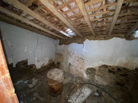 Ruína para recuperar em Santa Luzia concelho de Ourique