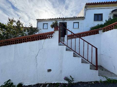 Casa Térrea T2 com Vista para a Planície Alentejana