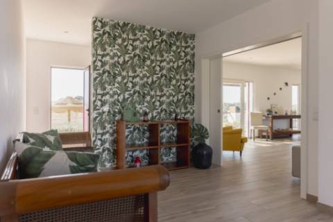 Moradia de Luxo no Alentejo: Tradição, Conforto e Vista Deslumbrante para a Planície