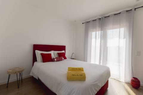 Moradia de Luxo no Alentejo: Tradição, Conforto e Vista Deslumbrante para a Planície