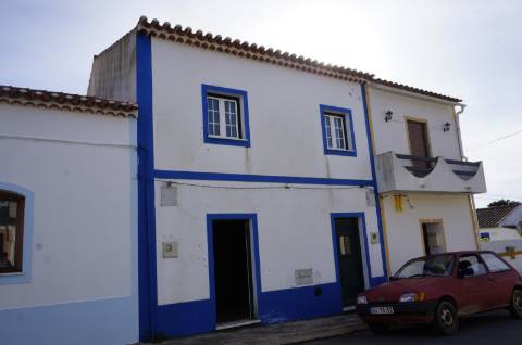 Moradia na Aldeia de Amoreiras Gare
