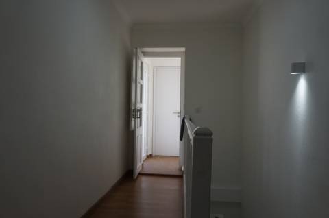 Fabulosa moradia no centro da bela vila de Colos