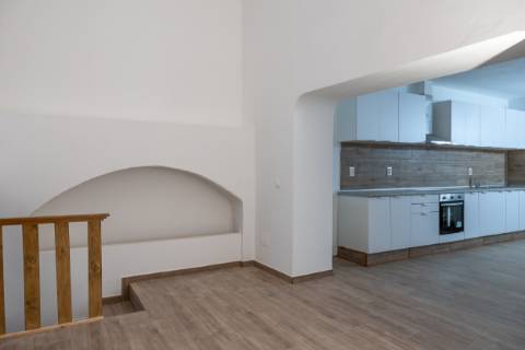 Moradia T3 Remodelada na Zona Histórica de Castro Verde