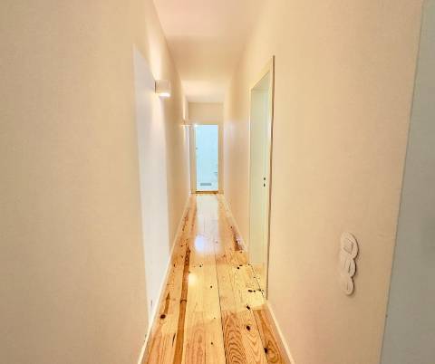 Apartamento T1+2 -Madragoa - Estrela | Totalmente Renovado
