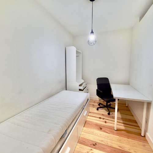 Apartamento T1+2 -Madragoa - Estrela | Totalmente Renovado
