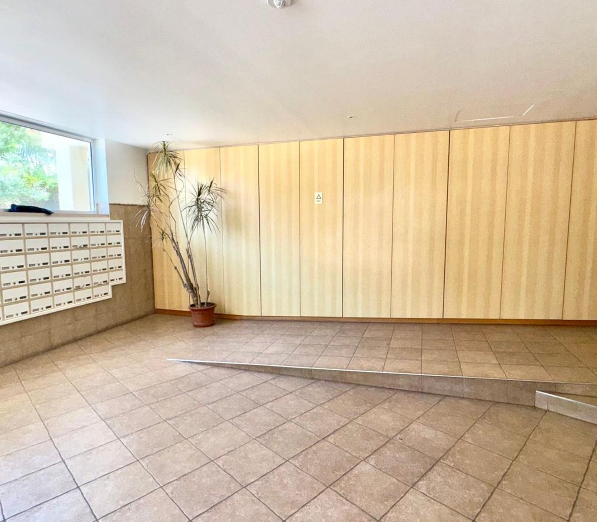 Apartamento T2 com Excelente Localização a Apenas 10 Minutos da Praia