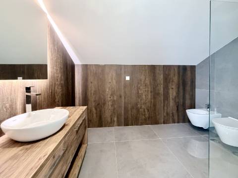 Apartamento T3+1 Centro de Carcavelos