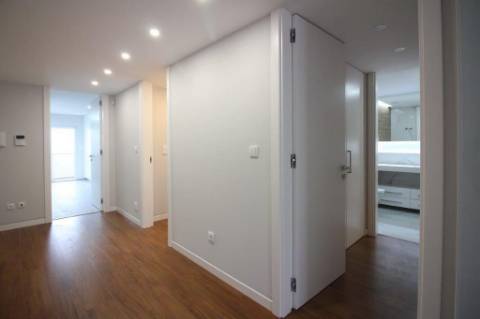 Apartamento T3 com 134m2 na Quinta das Marianas