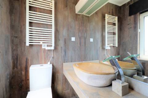 Apartamento T4 Remodelado na Pampilheira