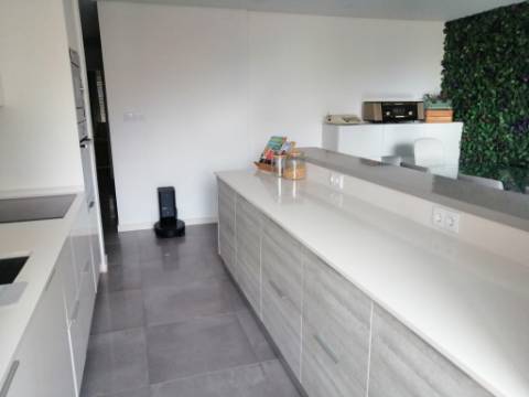 Apartamento T2 mobilado em Campo de Ourique, Lisboa