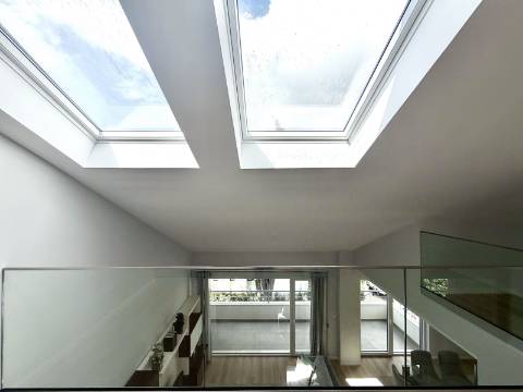 Apartamento T3+1 Centro de Carcavelos