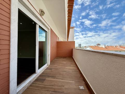 Apartamento T3 Duplex num Condominio Fechado em Cascais