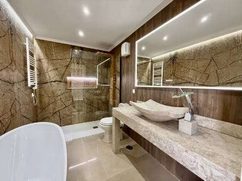 Apartamento T3 Duplex num Condominio Fechado em Cascais