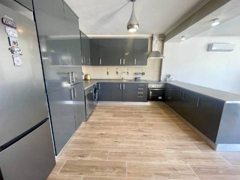 Moradia T3 para arrendamento em Alcoitão