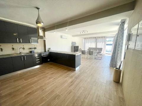 Moradia T3 para arrendamento em Alcoitão