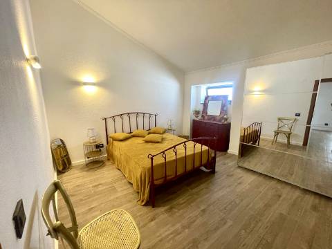 Moradia T3 para arrendamento em Alcoitão