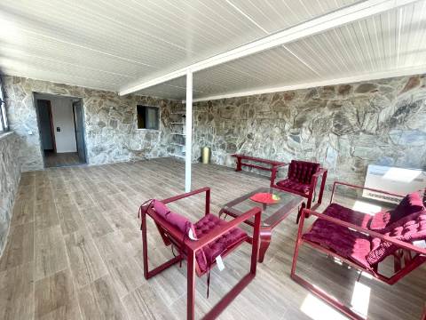 Moradia T3 para arrendamento em Alcoitão