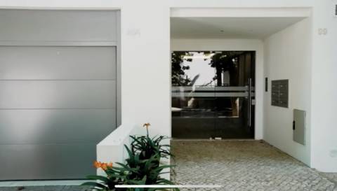 Apartamento T3 centro de Carcavelos