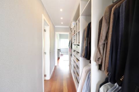 Moradia T5 com Vista Mar no Estoril