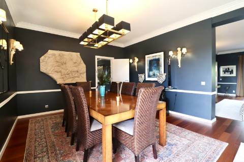 Moradia T5 com Vista Mar no Estoril