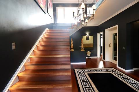 Moradia T5 com Vista Mar no Estoril