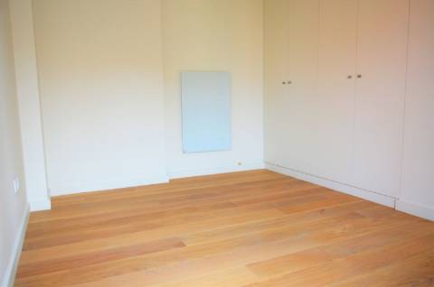 Apartamento T2+1 no centro do Estoril.