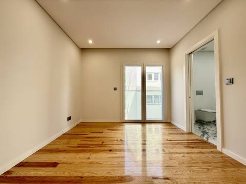 Apartamento T4 no novo empreendimento São João Residence