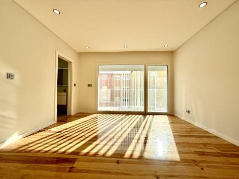 Apartamento T4 no novo empreendimento São João Residence