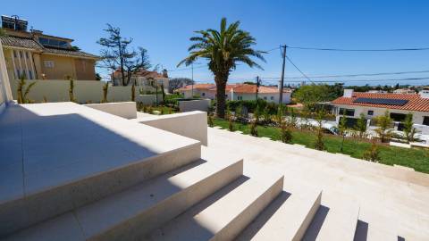 Apartamento T3 com 356m2