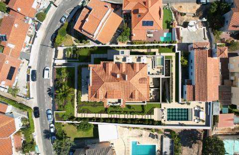 Apartamento T3 Duplex com 227,61m2