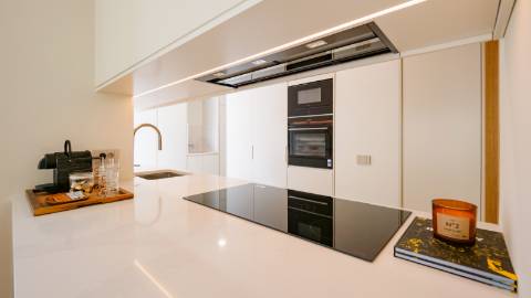 Apartamento T3 Duplex com 227,61m2