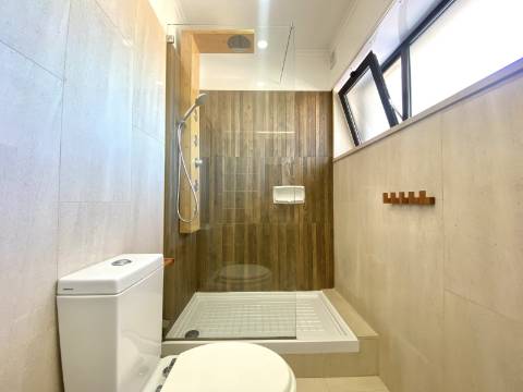 Apartamento T4 Duplex no Centro Histórico de Cascais com Vista Mar