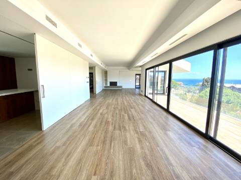 Moradia T7 com vista total de mar