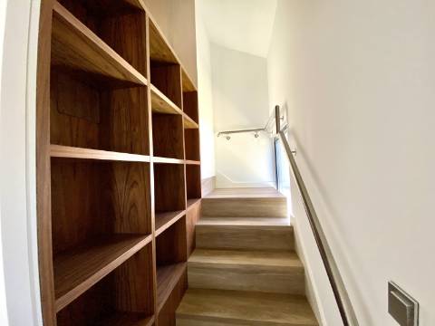 Moradia T7 com vista total de mar