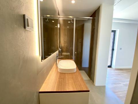 Moradia T7 com vista total de mar