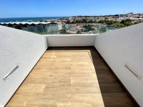 Moradia T7 com vista total de mar