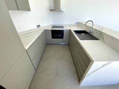 Moradia T7 com vista total de mar