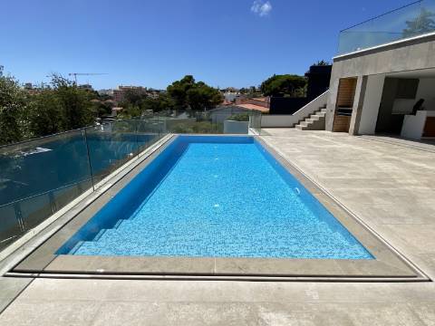 Moradia T7 com vista total de mar